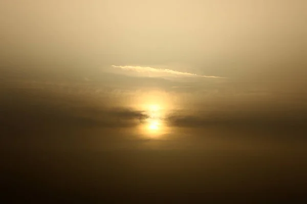 Słońce Horyzoncie Nad Morzem Śródziemnym Północnej Części Izraela — Zdjęcie stockowe