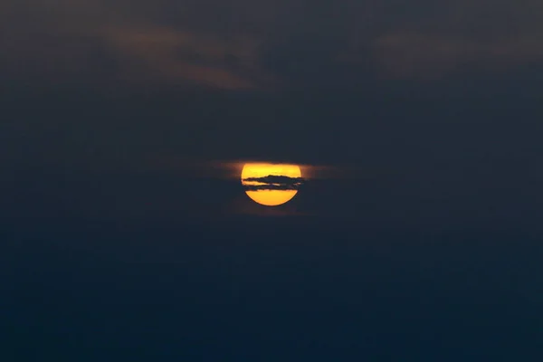 Sol Põe Sobre Horizonte Mar Mediterrâneo Norte Israel — Fotografia de Stock