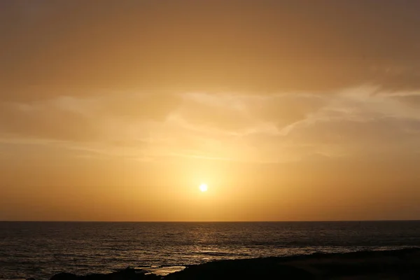 Sun Sets Horizon Shores Mediterranean Sea North State Israel — Stock Photo, Image