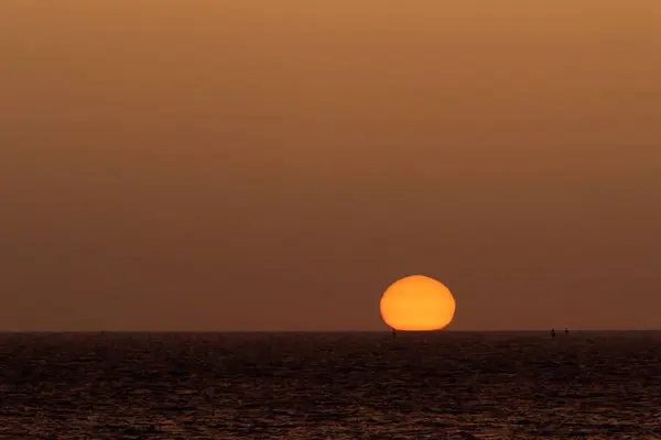 Sol Põe Sobre Horizonte Nas Margens Mar Mediterrâneo Norte Estado — Fotografia de Stock