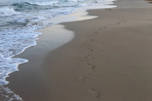 Fußabdrücke Sand Den Ufern Des Mittelmeeres Norden Des Staates Israel — Stockfoto