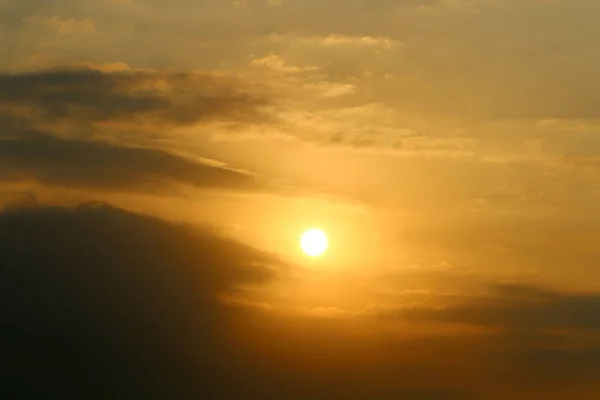 Frühen Morgen Und Sonnenaufgang Bewölkten Himmel Ufer Des Mittelmeeres Israel — Stockfoto