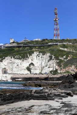 Köprü - bir engel dikilmiş bir yapay yapısı 