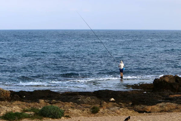 Homme Repose Fait Sport Sur Les Rives Mer Méditerranée Dans — Photo