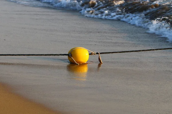 Cuerda Cerca Playa Orillas Del Mar Mediterráneo Israel — Foto de Stock