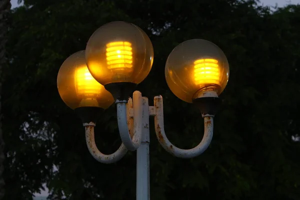 Lykta För Belysning Installeras Stadspark Norra Israel — Stockfoto
