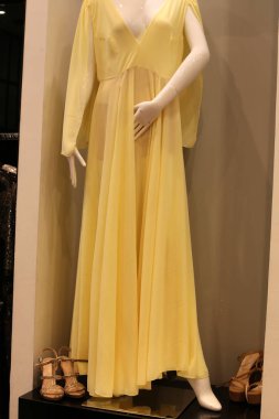 manken Israil 'de bir dükkan penceresinde deposunda 