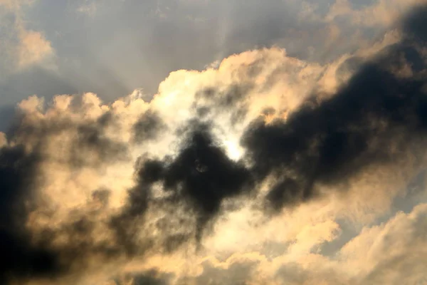 Donderwolken Wolken Zweven Lucht Boven Middellandse Zee Het Noorden Van — Stockfoto