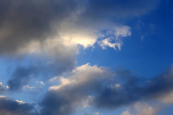 Awan Petir Dan Awan Mengapung Langit Atas Laut Mediterania Utara — Stok Foto