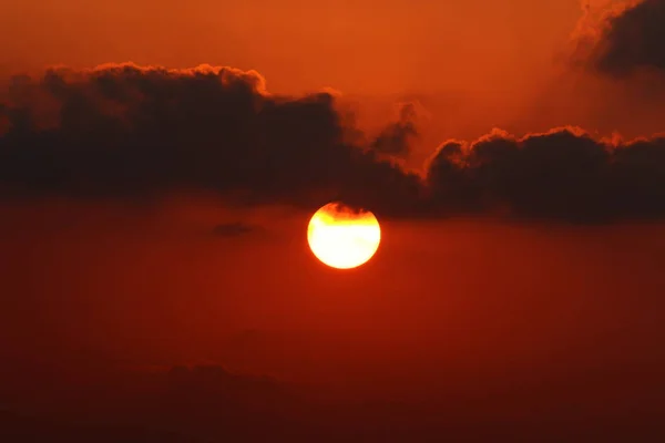 Sol Põe Sobre Horizonte Mar Mediterrâneo Norte Israel Dia Termina — Fotografia de Stock