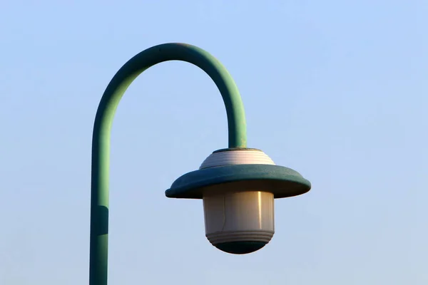 Linterna Para Iluminación Instalada Parque Urbano Norte Israel — Foto de Stock