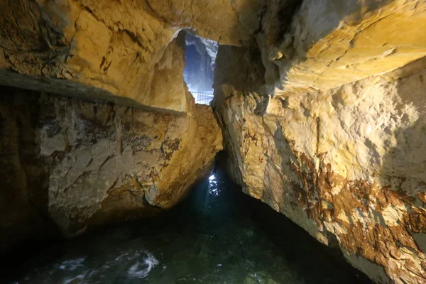 Grottes Dans Les Montagnes Rosh Hanikra Sur Les Rives Mer — Photo
