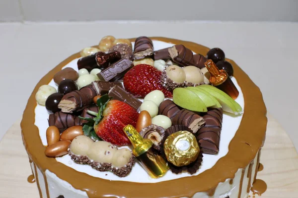 kek ve tatlılar İsrail'de bir kafede satılmaktadır 