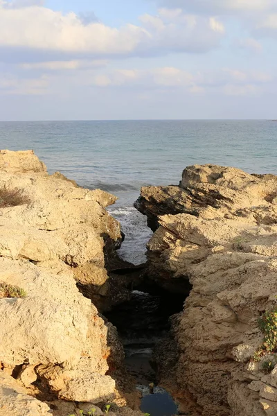 Praia Deserta Margens Mar Mediterrâneo Norte Israel — Fotografia de Stock