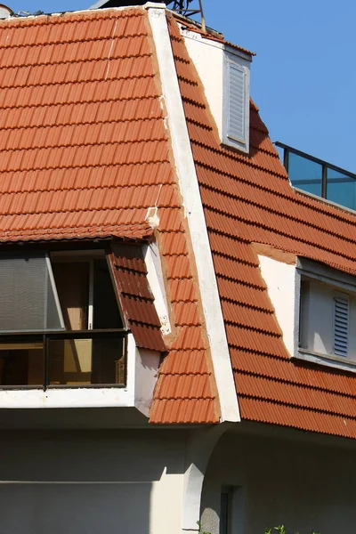 Roof Upper Structure Building Which Serves Protect Atmospheric Precipitation — Stock Photo, Image