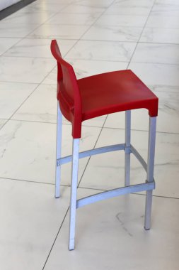 Bir eğlence sandalye İsrail'de Akdeniz kıyısında bir açık hava parkı duruyor 