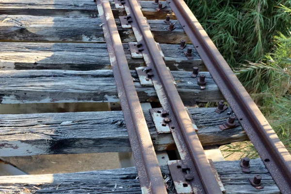 Παλιά Σιδηροδρομική Γέφυρα Σιδηροδρόμων Στο Βόρειο Τμήμα Του Ισραήλ — Φωτογραφία Αρχείου