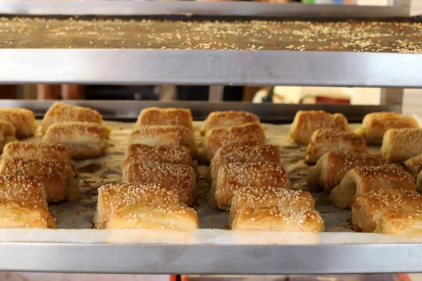 Srail Bir Mağazada Satılan Ekmek Fırın Ürünleri — Stok fotoğraf