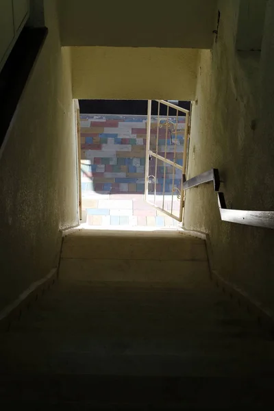 Eine Treppe Ist Teil Der Struktur Eines Gebäudes Und Struktur — Stockfoto