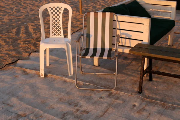 Ein Stuhl Steht Ufer Des Mittelmeeres Norden Von Island — Stockfoto
