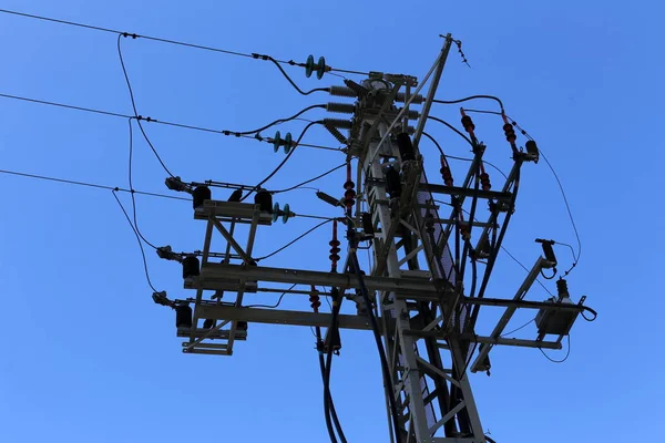 Poste Eléctrico Cables Que Llevan Corriente Norte Israel —  Fotos de Stock
