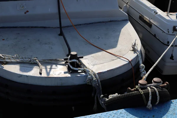 Berth Miejsce Pobliżu Brzegu Cumowania Statku Lub Łodzi — Zdjęcie stockowe