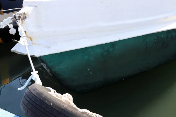 Posto Barca Posto Vicino Alla Riva Ormeggiare Una Nave Barche — Foto Stock