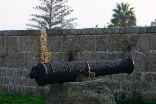 Edifícios Estruturas Antiga Fortaleza Cruzada Cidade Acre Nas Margens Mar — Fotografia de Stock