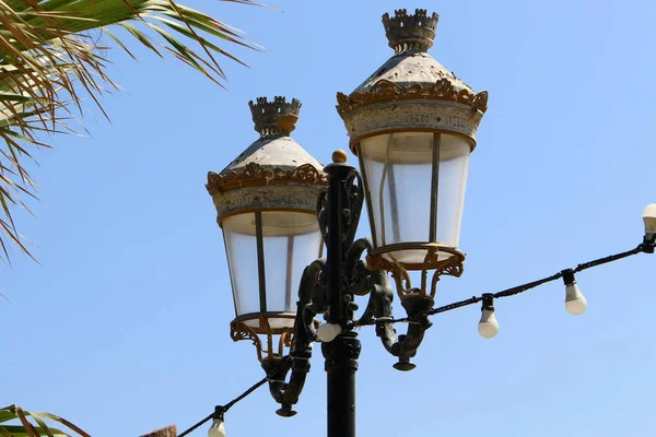 Linterna Eléctrica Lámpara Para Iluminación Instalada Parque Ciudad Norte Israel — Foto de Stock
