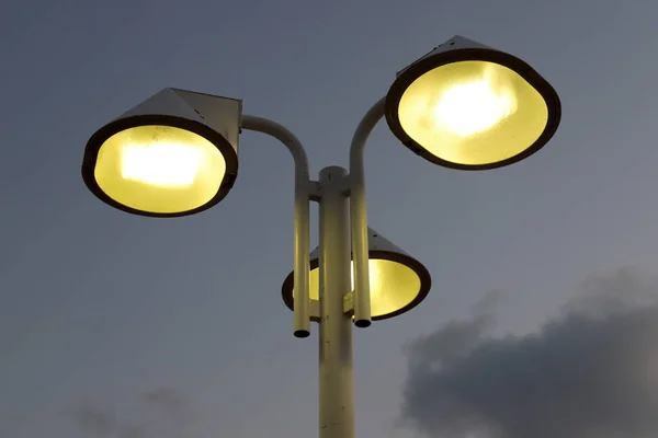 Linterna Eléctrica Lámpara Para Iluminación Instalada Parque Ciudad Norte Israel — Foto de Stock