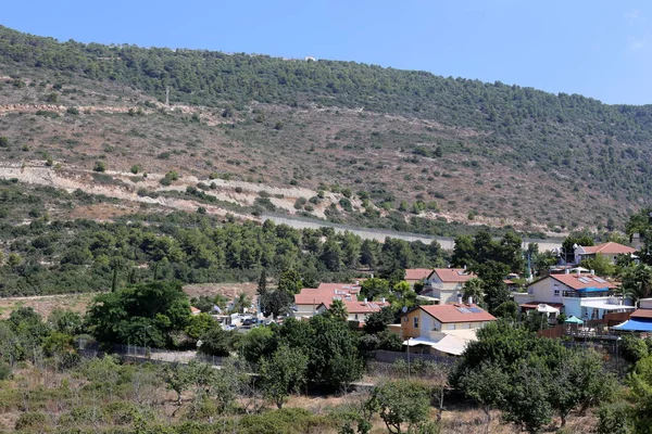 이스라엘 국가의 지중해의 기슭에 마을에서 — 스톡 사진