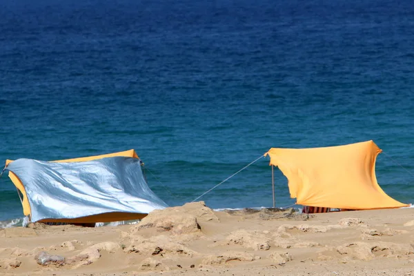 Tienda Campaña Costa Desierta Del Mar Mediterráneo Norte Israel — Foto de Stock