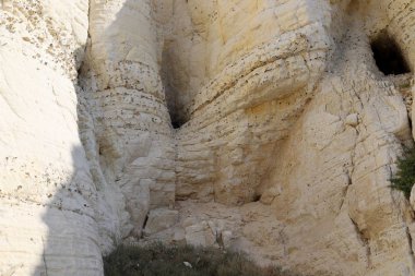 İsrail devletinin kuzeyindeki dağların ve kayaların dokusu 