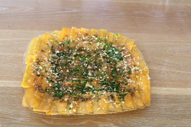 İsrail 'de, restoranın yemek ve atıştırmalıklarında Yahudi yılbaşını kutlamak için herkesi davet ediyorum. 