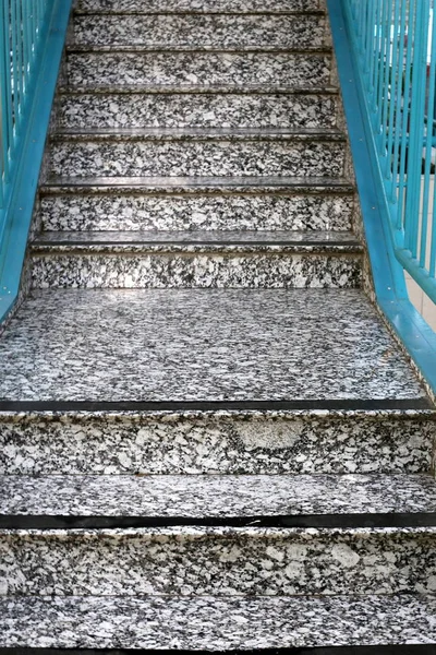 Una Escalera Encuentra Parque Ciudad Norte Del Estado Israel — Foto de Stock