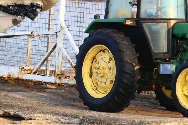 Wheel Disk Rotates Freely Axis Allowing Body Placed Roll — Stock Photo, Image