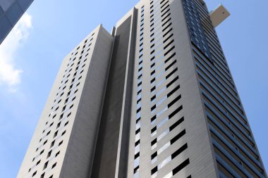 Tel Aviv caddeleri boyunca yürü - İsrail 'de Akdeniz kıyılarında bir şehir 