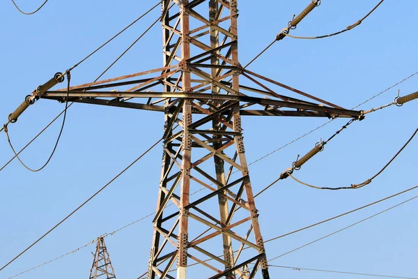 High Metal Support Which Wires Hang Which Electric Current Flows — Stock Photo, Image