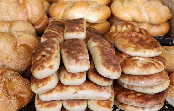 Хлеб Хлебобулочные Изделия Восточные Сладости Продаются Магазине Израиле — стоковое фото