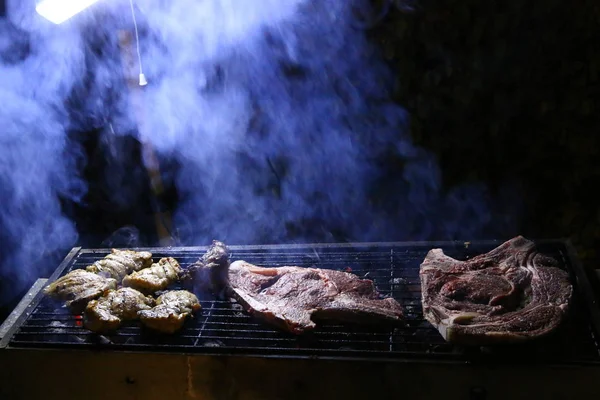 Produkter Grillas Kolgrill Picknick Israel — Stockfoto