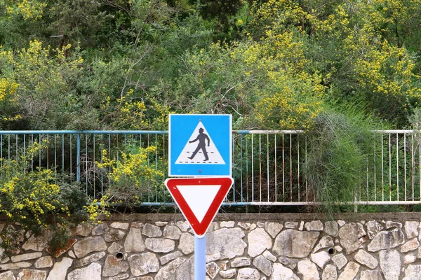 Señales Tráfico Señales Información Instaladas Carreteras Parques Israel —  Fotos de Stock