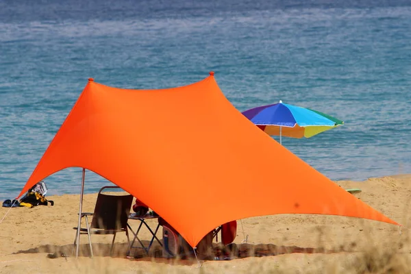 Une Tente Dresse Sur Une Plage Bord Mer Méditerranée Dans — Photo