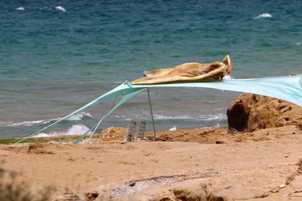 Une Tente Dresse Sur Une Plage Bord Mer Méditerranée Dans — Photo