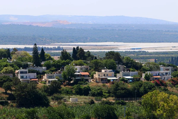 Srail Kuzeyindeki Dağlarda Küçük Bir Kasabada Manzara Srail Sıcak Yaz — Stok fotoğraf