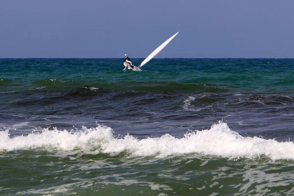 Orilla Del Mar Mediterráneo Norte Del Estado Israel Verano Caliente — Foto de Stock