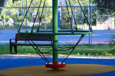 Kuzey İsrail 'deki bir çocuk şehir parkında oyun ve spor rakamları 