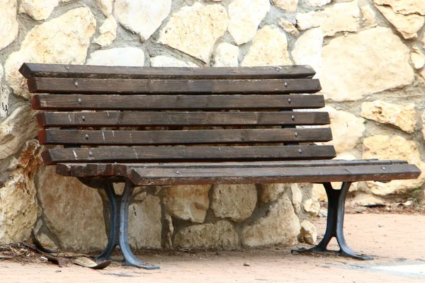 Tourist Bench Stands City Park Shores Mediterranean Sea Northern Israel — Stock Photo, Image