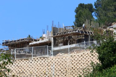 İsrail 'deki inşaat sahalarında çalışma ve aletler 