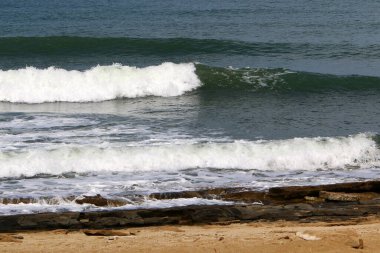 İsrail devletinin kuzeyinde Akdeniz 'in ıssız kıyıları 