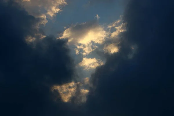 Nubes Negras Tormenta Cielo Matutino Sobre Mediterráneo Norte Israel — Foto de Stock